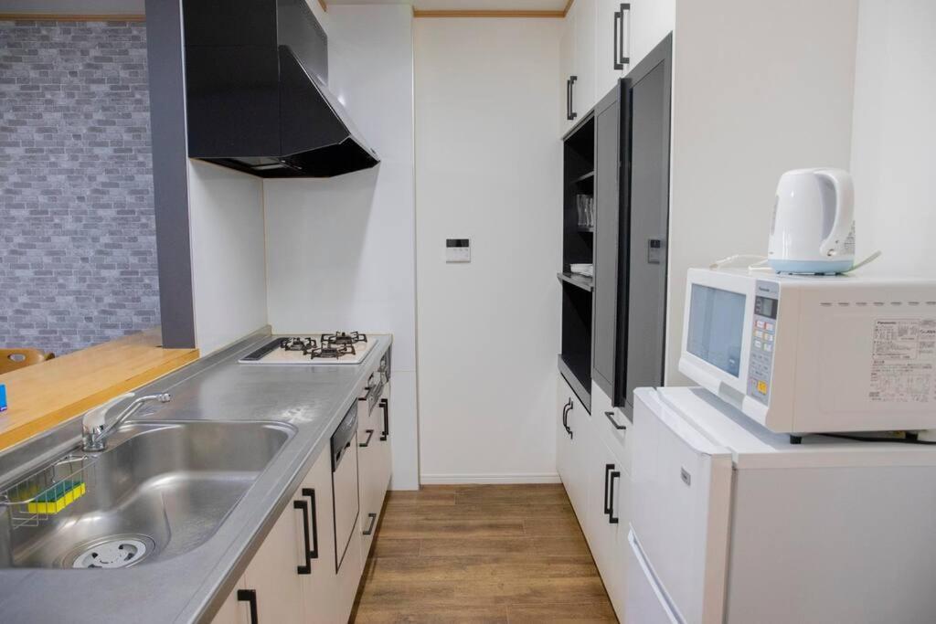 Apartment Usj海遊館近い 朝潮橋駅徒歩4分無料駐車場有り最大12名宿泊可能 Wifi ベビー用品充実