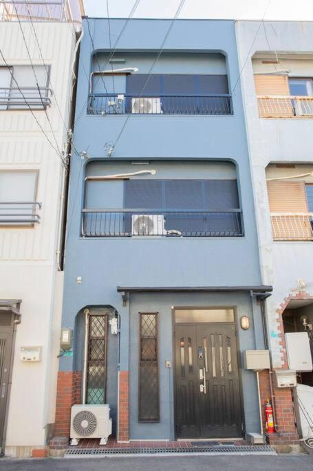 Apartment Usj海遊館近い 朝潮橋駅徒歩4分無料駐車場有り最大12名宿泊可能 Wifi ベビー用品充実 Osaka
